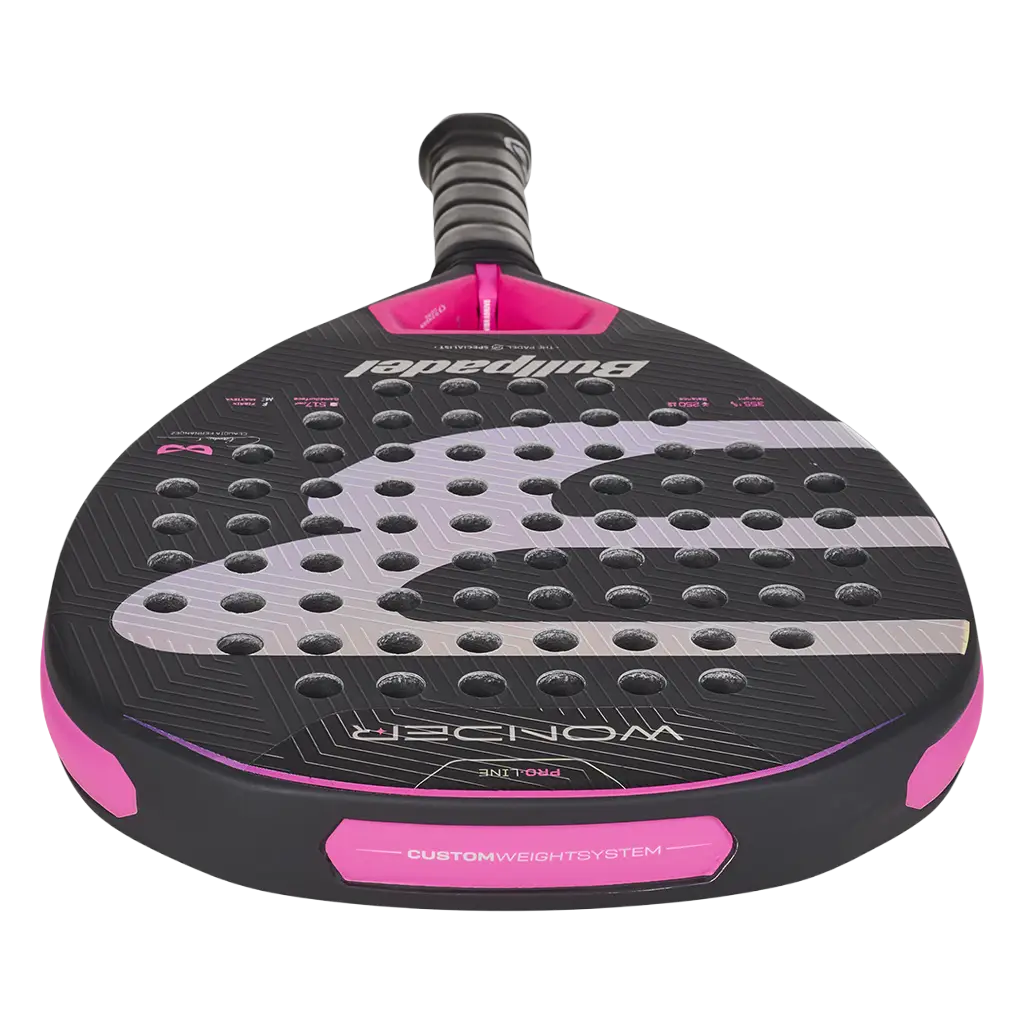 BULLPADEL WONDER 2027 – CLAUDIA FERNÁNDEZ