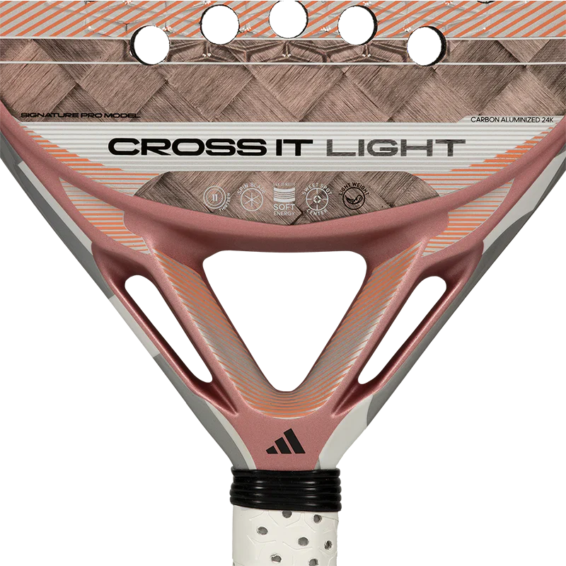 ADIDAS CROSS IT LIGHT 2026 – MARTA ORTEGA