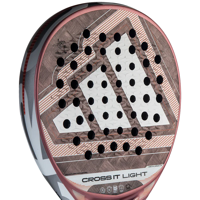 ADIDAS CROSS IT LIGHT 2026 – MARTA ORTEGA